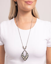 Load image into Gallery viewer, Marquise Melody - White