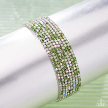 Load image into Gallery viewer, Candlelight Cascade - Green